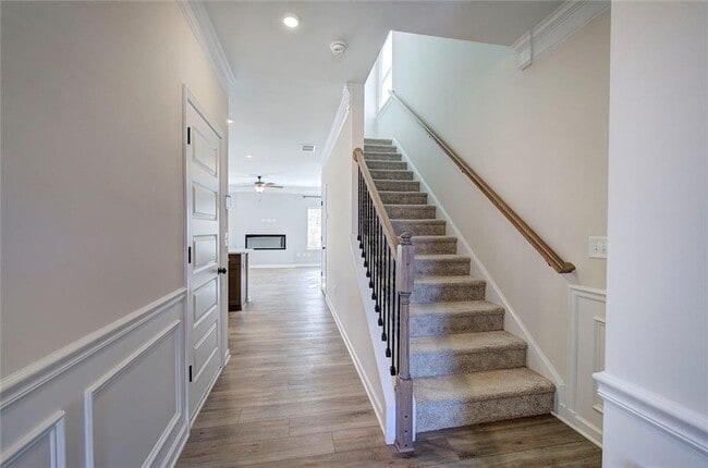 Photo - 401 Perth Dr