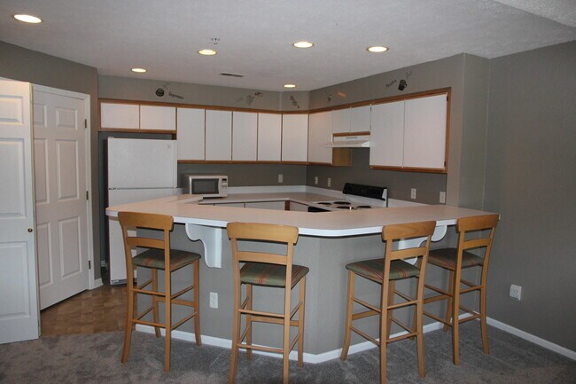 1376 Heatherwood Ln