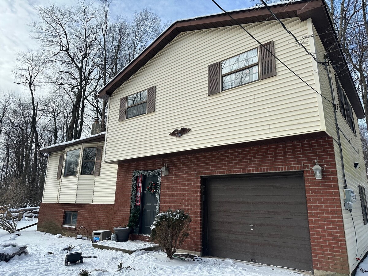 Photo - 1014 Hickory Run Rd