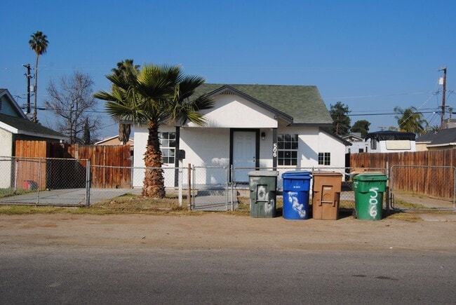 Building Photo - 506 Lincoln Ave