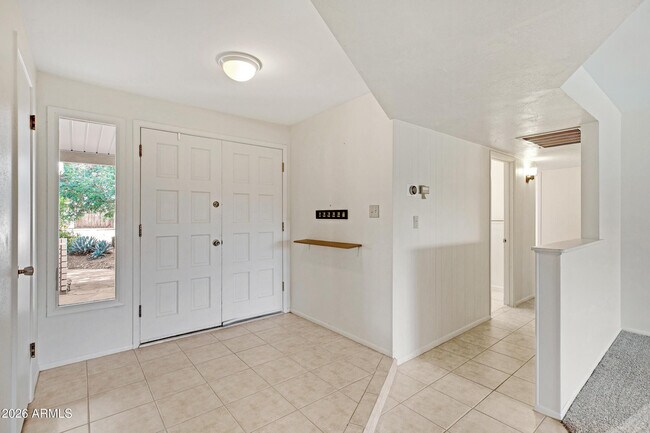 Photo - 1036 E Geneva Dr