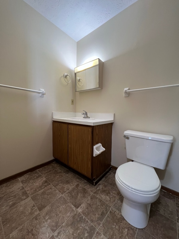 Photo - 3930 Deer Lake Way