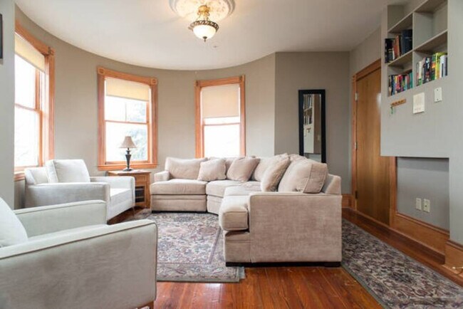 Building Photo - 230 Boston St Unit ID1355166P