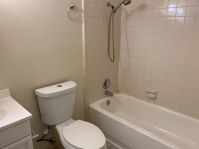Photo - 5808 Woodsetter Ln