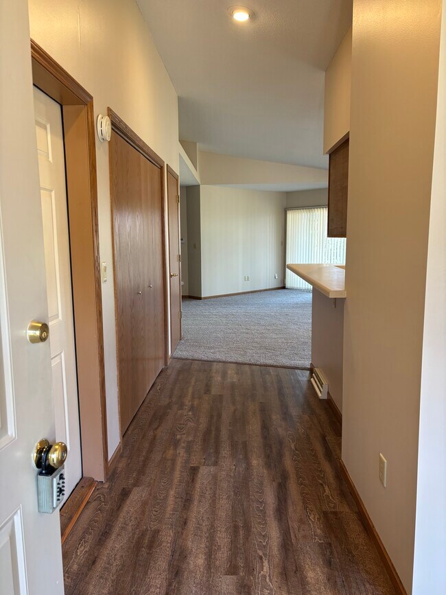 Entry - 573 Timber Creek Cir Unit 573