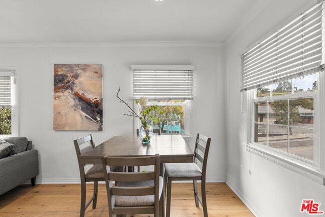 Photo - 3320 Barham Blvd