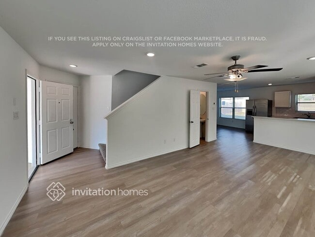 Photo - 18739 Faustina Way