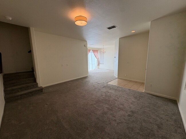 Photo - Modern 2 bed/2.5 bath with BONUS ROOM in West Sac