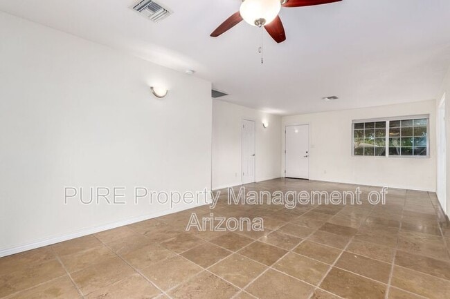 Photo - 3839 E Shangri La Rd