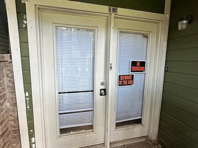 Photo - 9833 Walnut St Unit #Q102