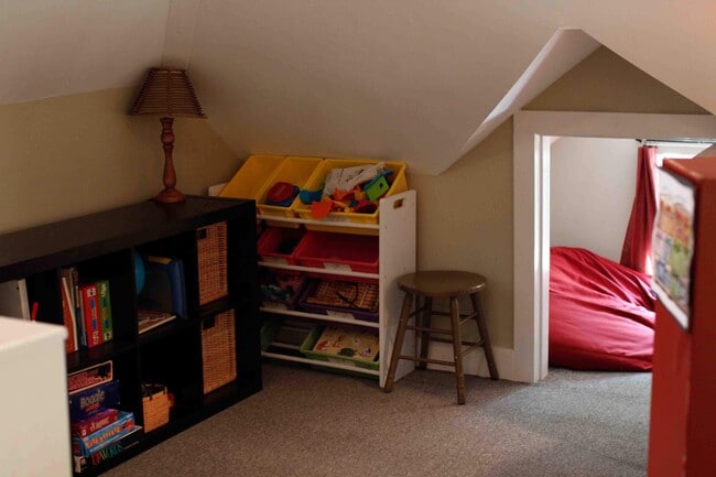 Photo - The Hodge House