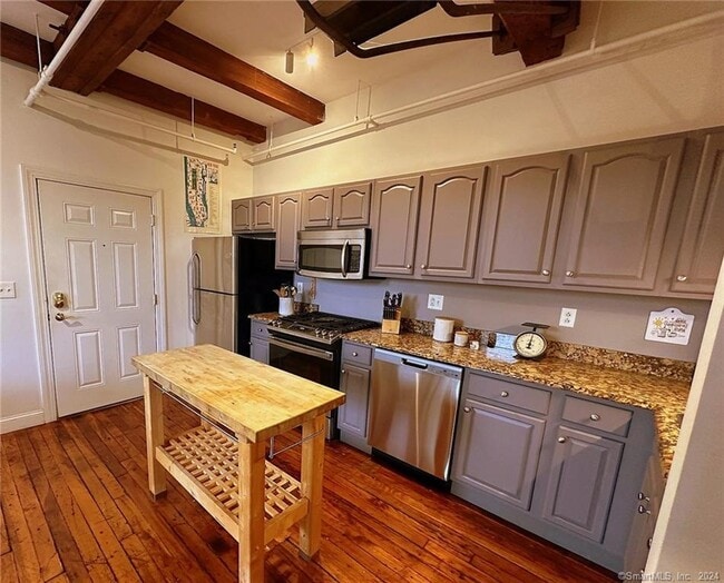 Photo - 145 Canal St E Unit 317