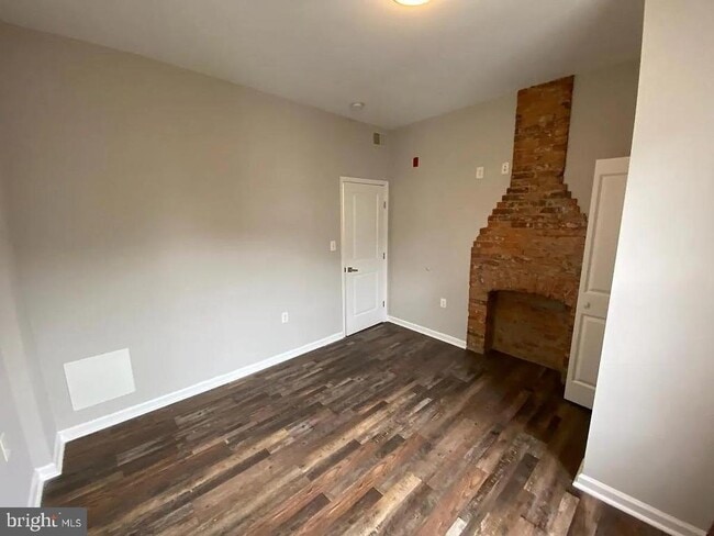 Photo - 1466 N 52nd St