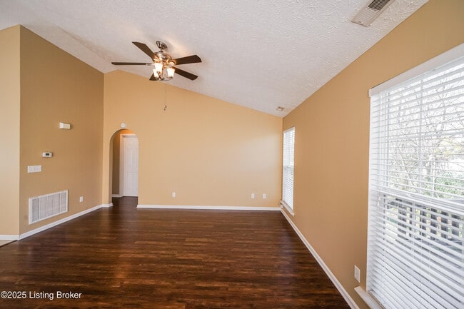 Photo - 7813 Bridlewood Pl