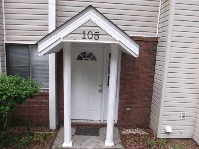 Candlebrook Townhomes, Enterprise, AL - Candlebrook Townhomes, Enterprise, AL