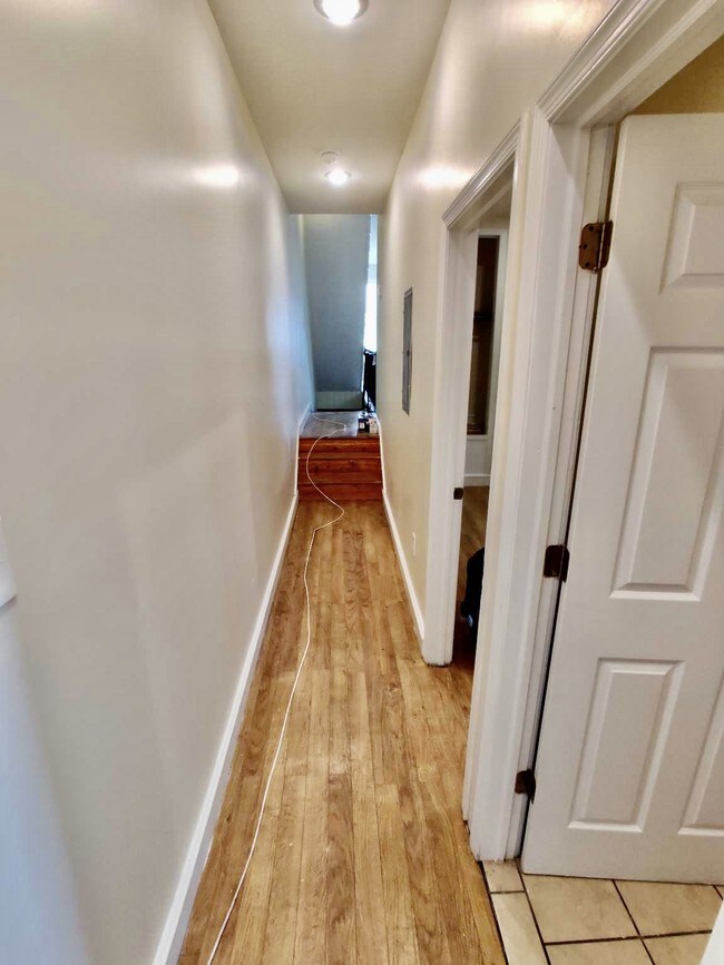 Photo - 1717 N 21st St Unidad 2