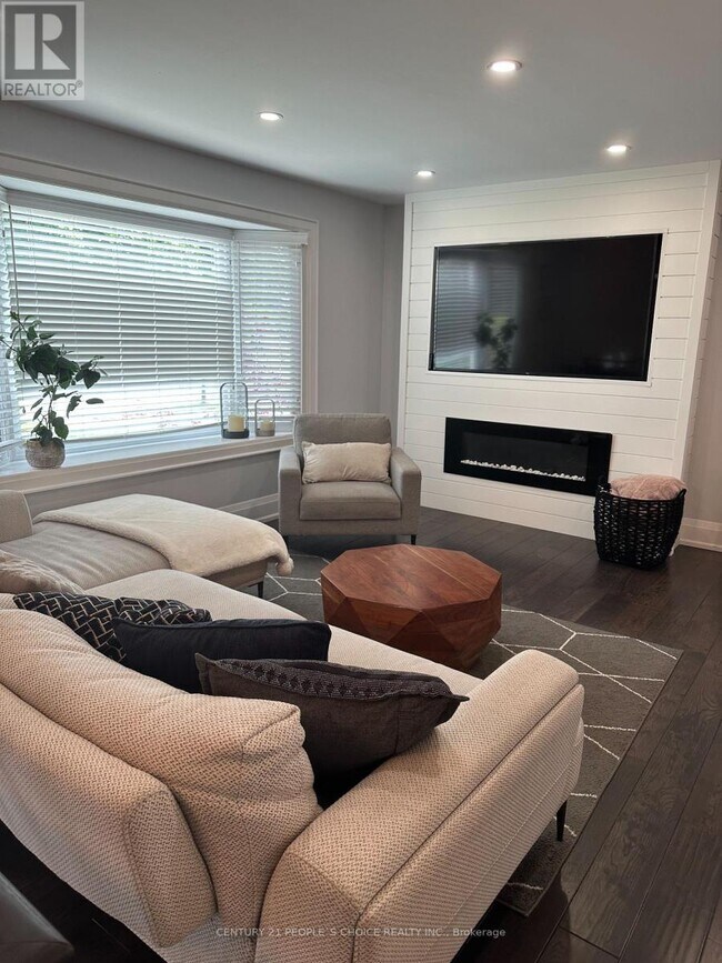 Photo - 6062 Paddle Rd