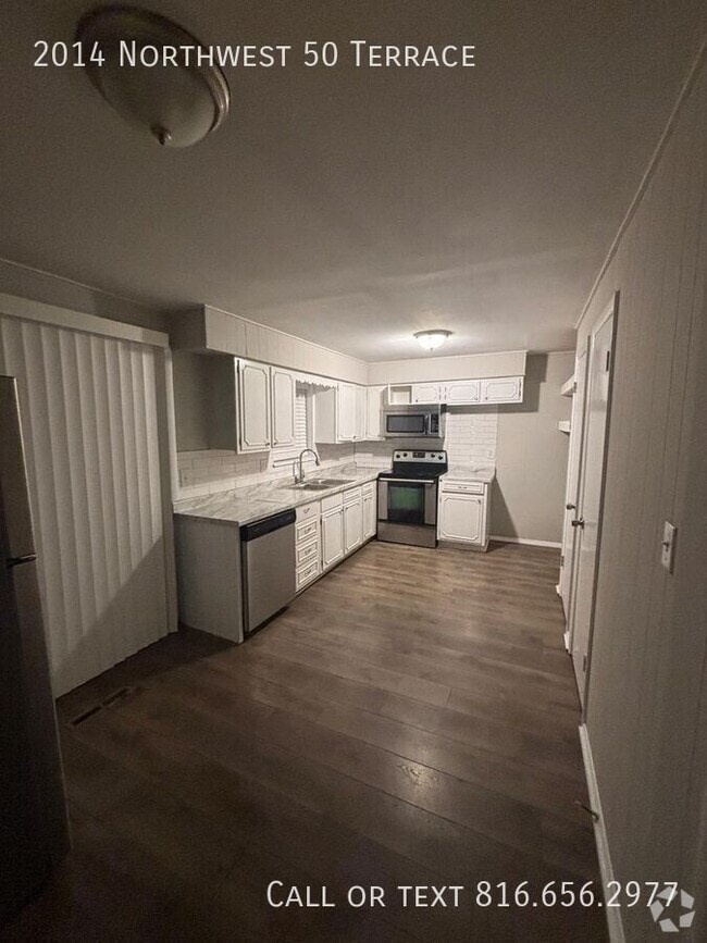 Building Photo - 2014 NW 50 Terrace Rental