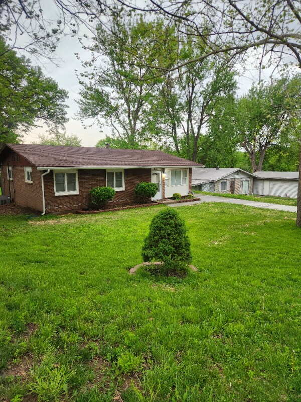 Photo - 813 Marilynn Ave