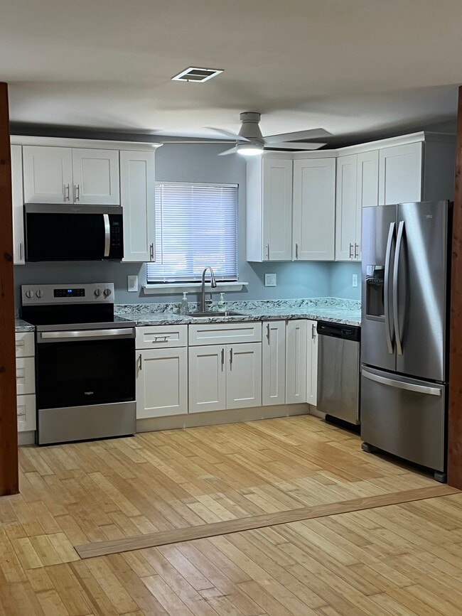 Building Photo - 8503 Laguna Ct Unit Laguna Court Rental