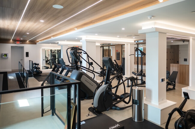 Photo - The Roe at Manayunk Apartments and Townhomes