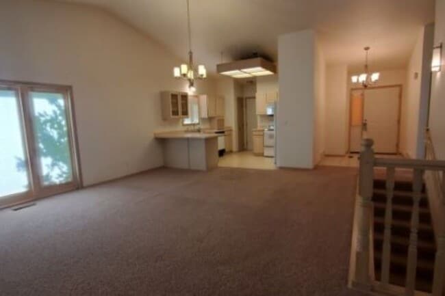 Photo - 1704 Wellington Pl Unit 1704