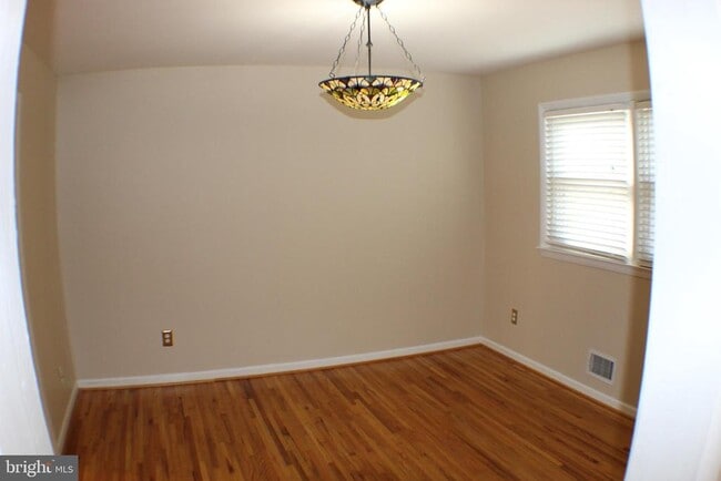 Photo - 7012 Galgate Dr