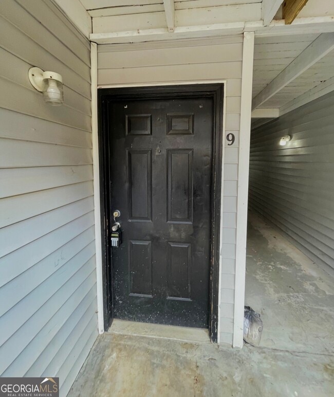 Photo - 155 Bowen St Unit 9