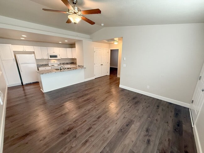 Photo - 3525 Chelsea St Unidad 3525 Chelsea Street "A"