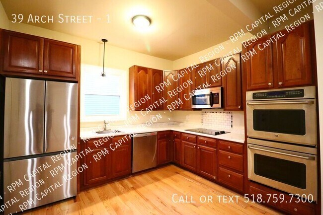 Photo - 39 Arch St Unidad 1