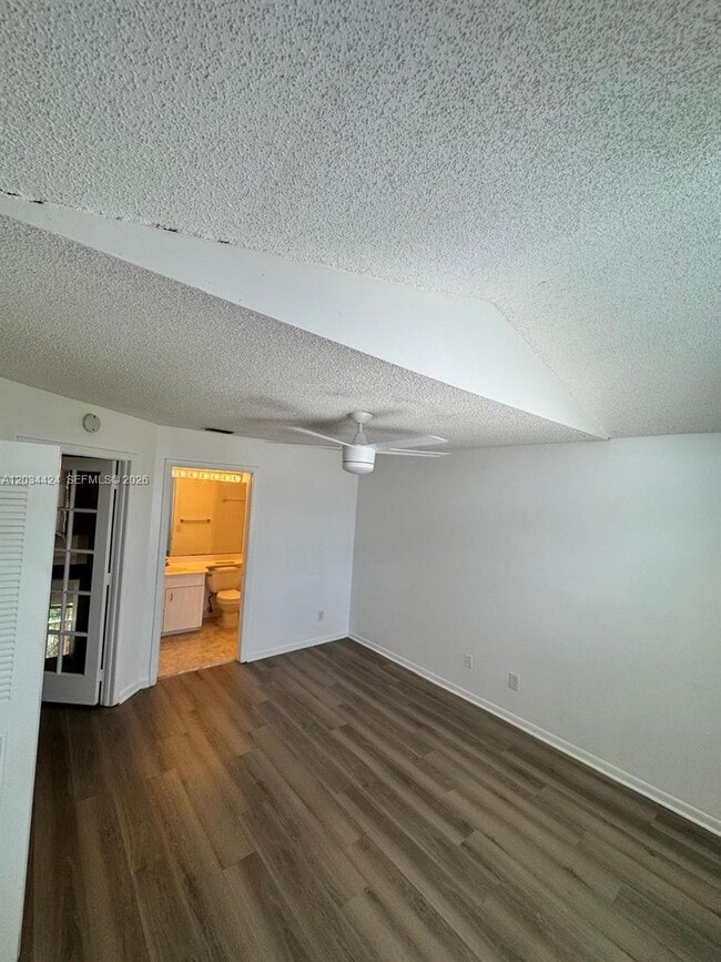 Photo - 911 Coral Club Dr Unit 911