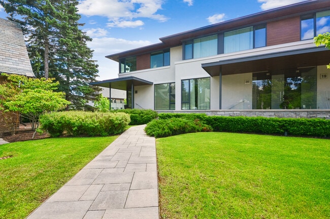 Photo - 10 Maple Grove Dr