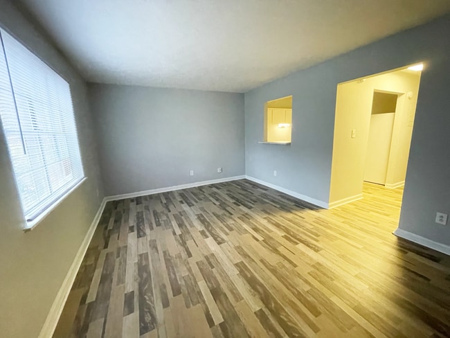 Photo - Springmont Garden Apartments