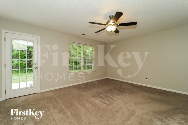 Photo - 217 Kinnley Ct