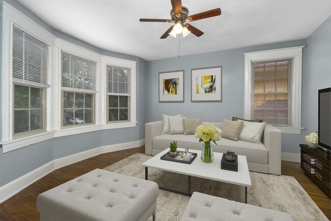 Building Photo - 3714 Walnut St