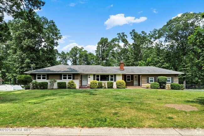 Building Photo - 773 Nutswamp Rd Rental