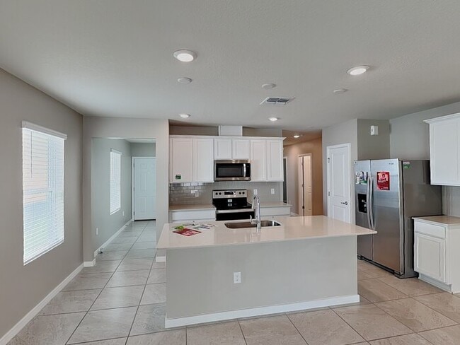 Photo - 809 Rivers Crossing St