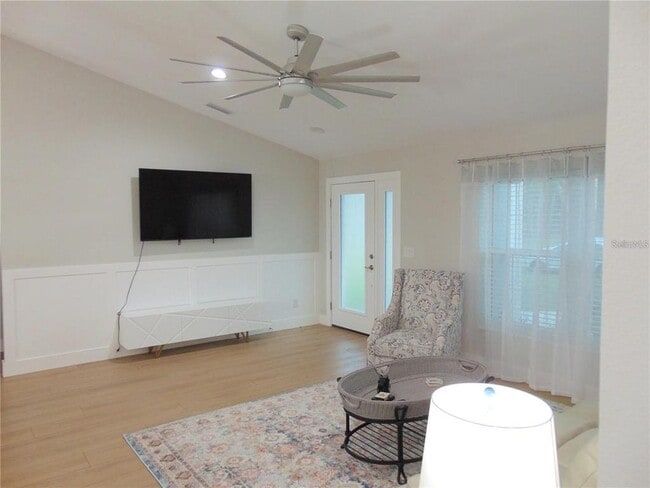 Photo - 451 Tanager Rd