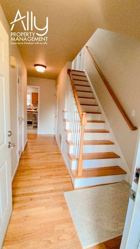 Photo - 1003 Wintergreen Ln