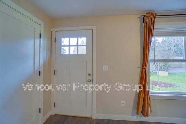 Photo - 12509 NE 35th St