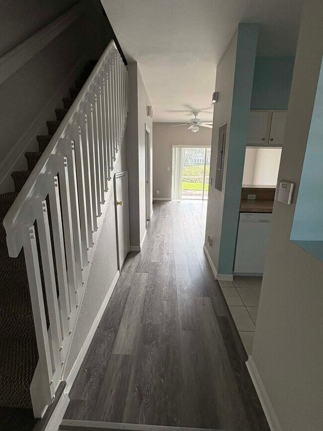 Photo - 2/2.5 Townhome in Fort Myers for Rent