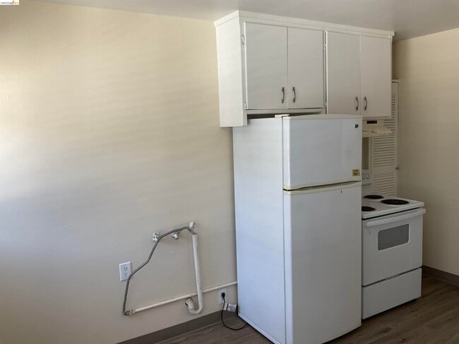 Photo - 510 McLaughlin St