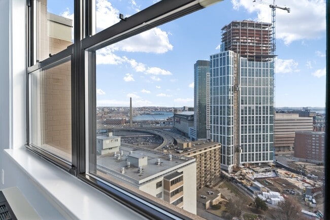 Building Photo - 8 Whittier Pl Unit 24E Rental