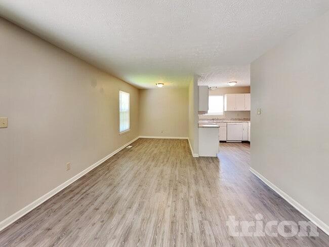 Photo - 5841 Beaufort Ln