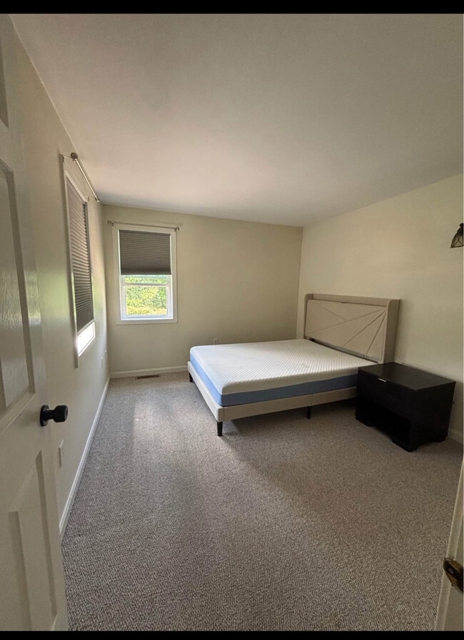Full size bed w memory foam mattress & nightstand included