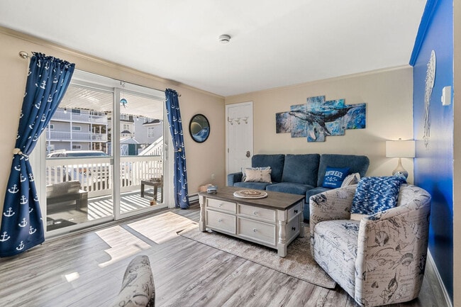 Building Photo - 8 Duston Ave Unit ID1333607P