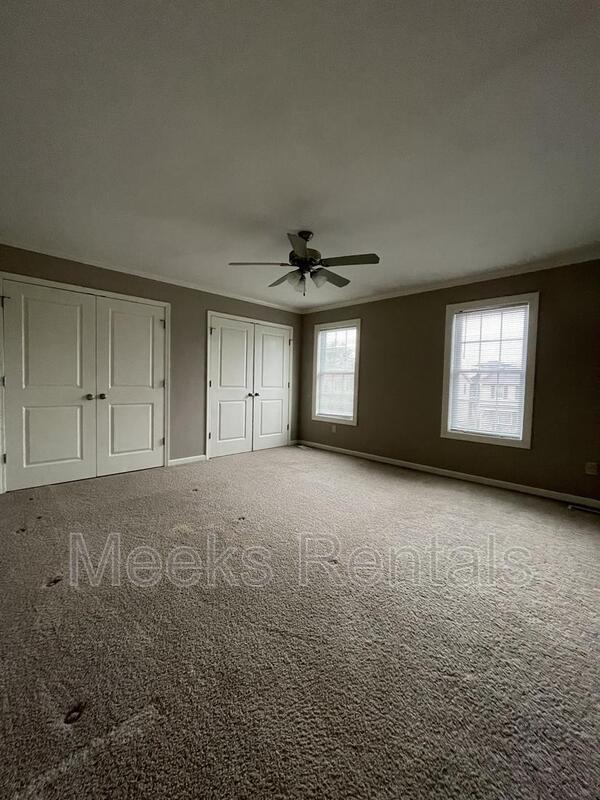 Photo - 1002 Fairway Gardens Dr