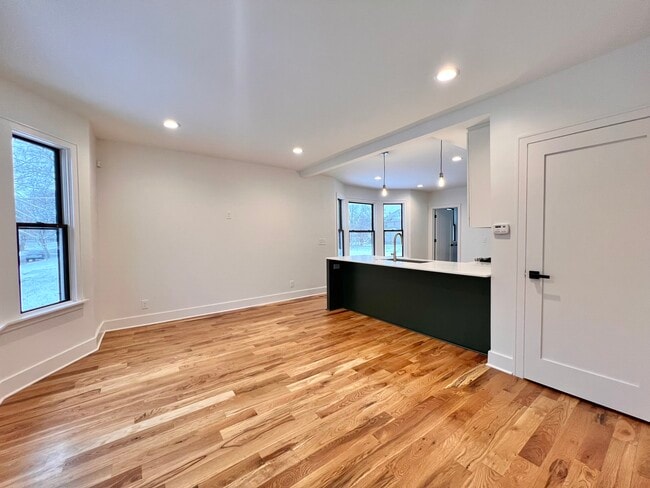 Photo - 1601 Belvidere St Townhome