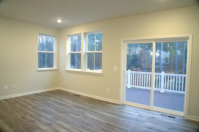 Photo - 16033 Abelson Wy