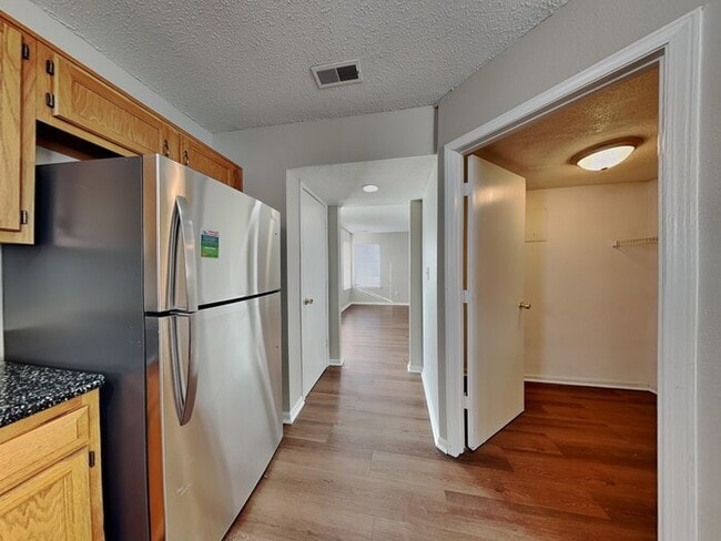 Photo - 4322 Village Bend Dr